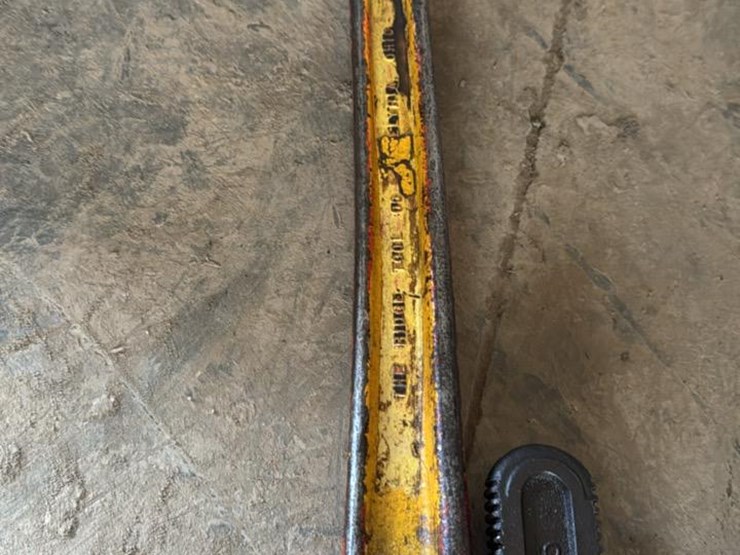 #162-•-no-35-nut-wrench,-36",-24",-18",-6"-pipe-wrench-image-3