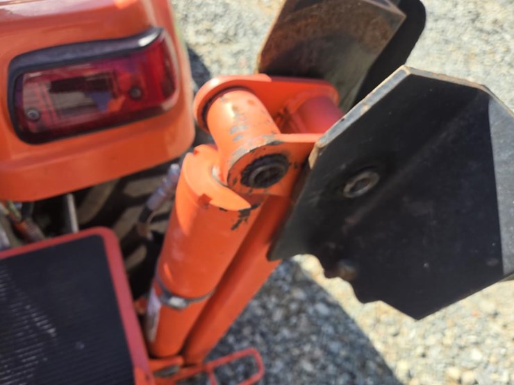 2019-kubota-bx23s-image-42