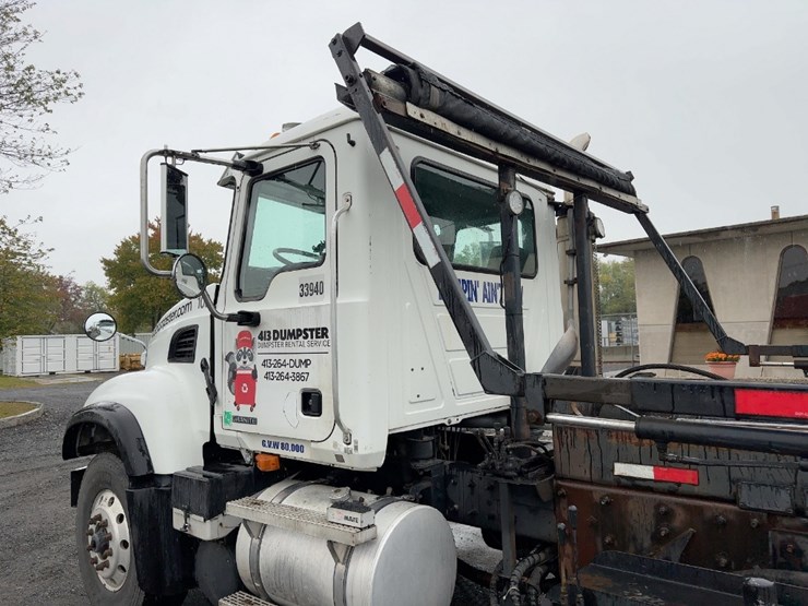 2003-mack-granite-cv713-image-18