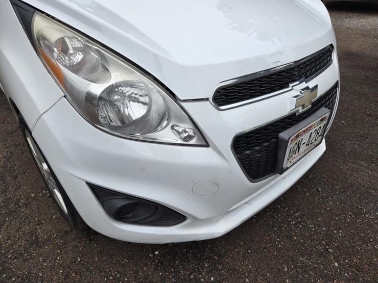 #1580-•-2013-chevrolet-spark-compact-vehicle-image-9