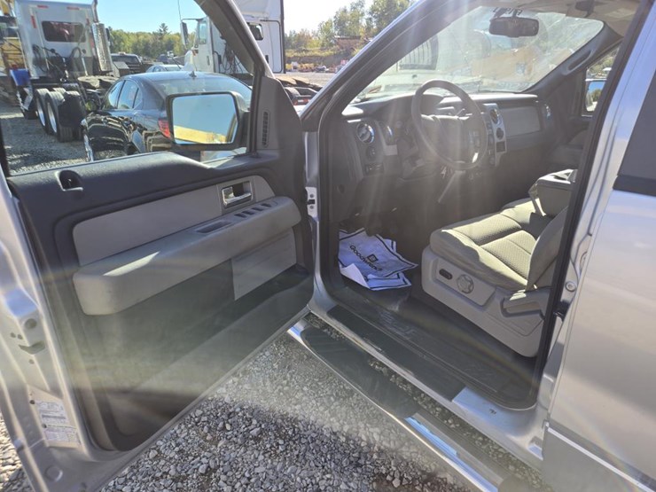2010-ford-f150-image-31