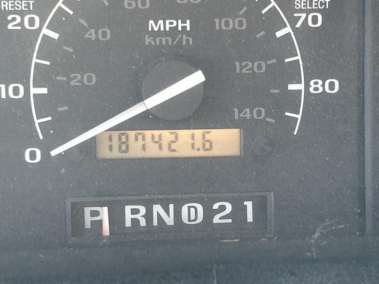 1997-ford-f350-xlt-image-50