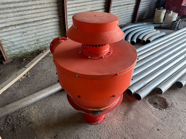 4”-cyclone-air-grain-distributor-image-2