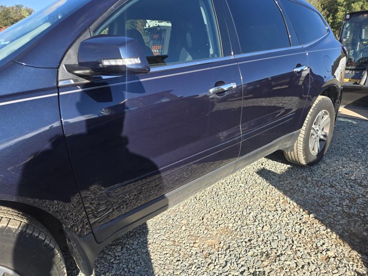 2016-chevrolet-traverse-image-12