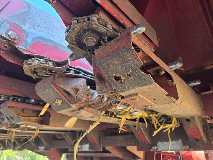 case-ih-1063-image-11