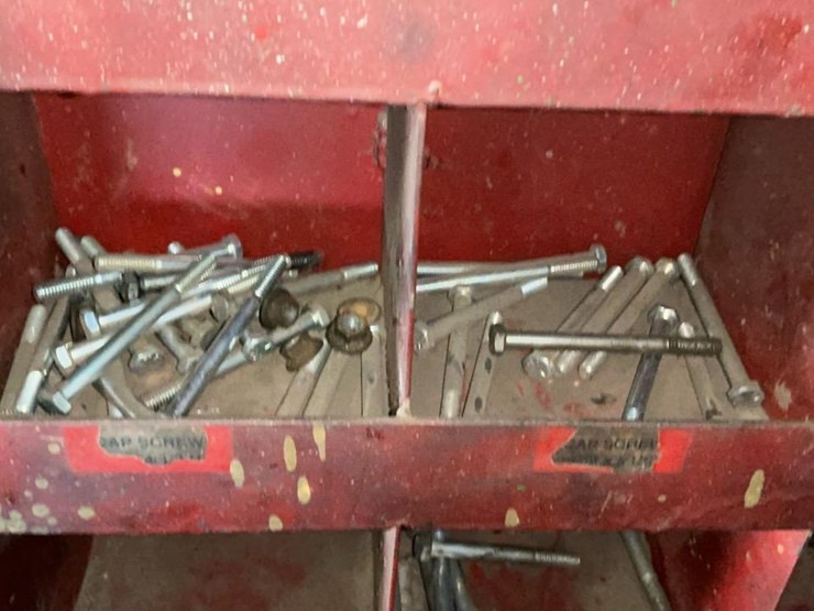 #120-•-coarse-thread-bolts-rack-and-contents-image-52