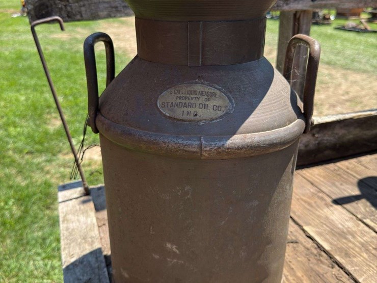 standard-oil-can-image-1