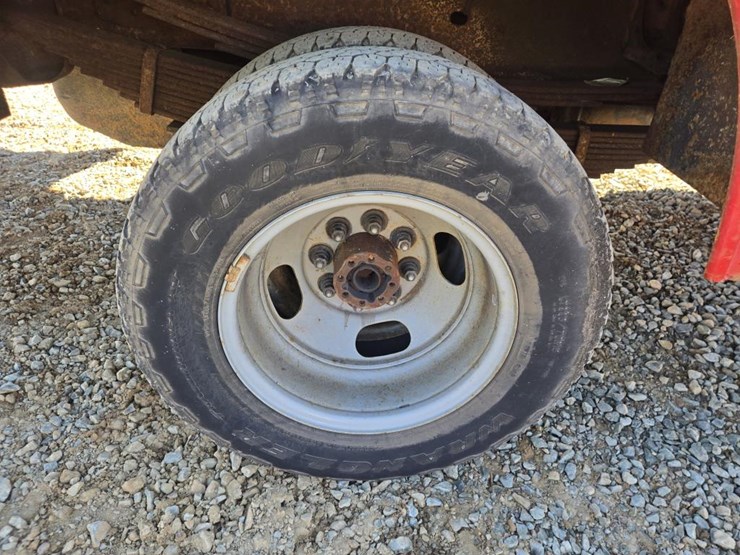 2007-gmc-3500-image-53