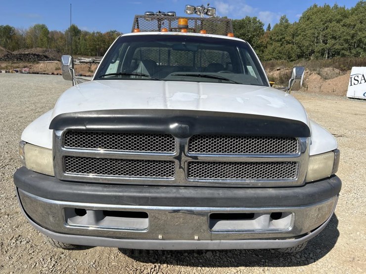 1997-dodge-ram-3500-image-8
