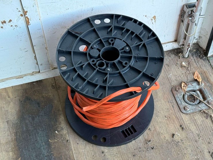 roll-of-10-gauge-3-wire-+-ground,-over-100’-left-on-spool-image-2