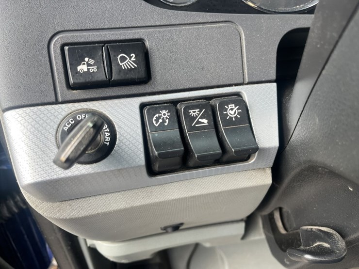 2020-kenworth-t680-image-83
