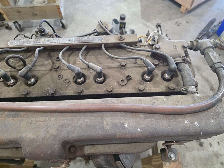 late-model-pontiac-inline-8-engine-converted-to-marine-use-by-kermath,-loose-and-in-excellent-condit-image-10