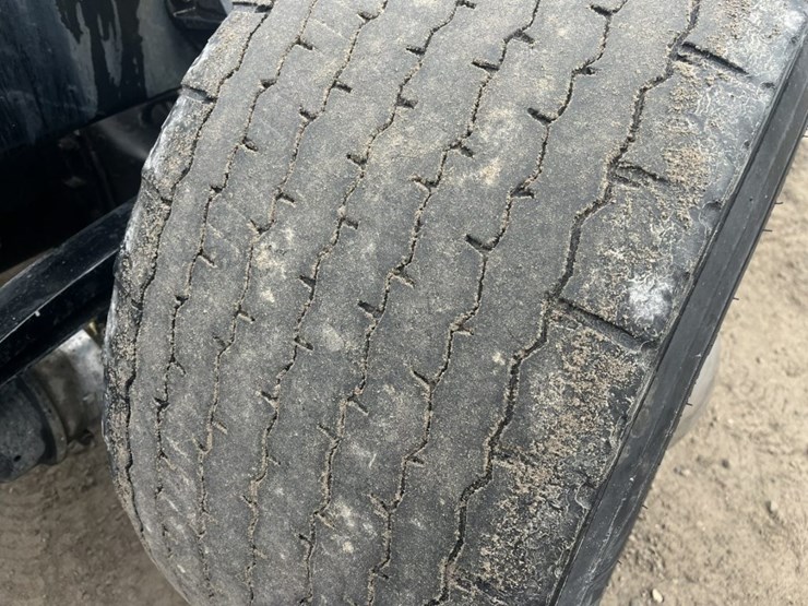 2020-kenworth-t680-image-102