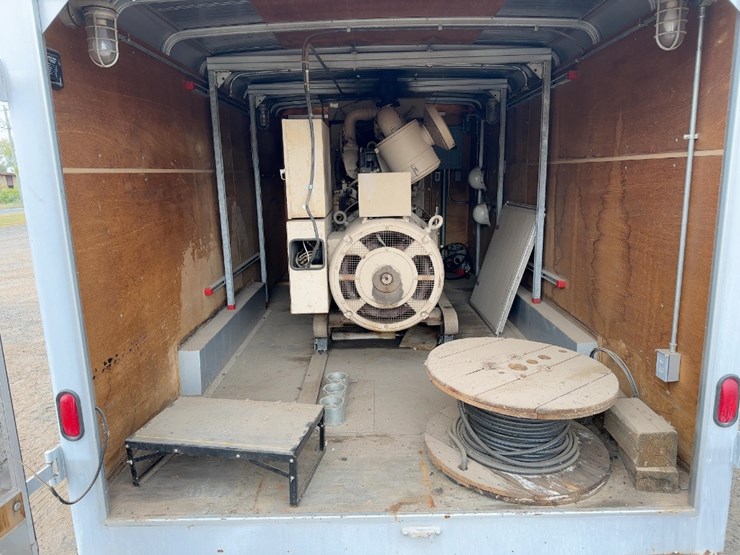 2001-cummins-150-kw-image-15