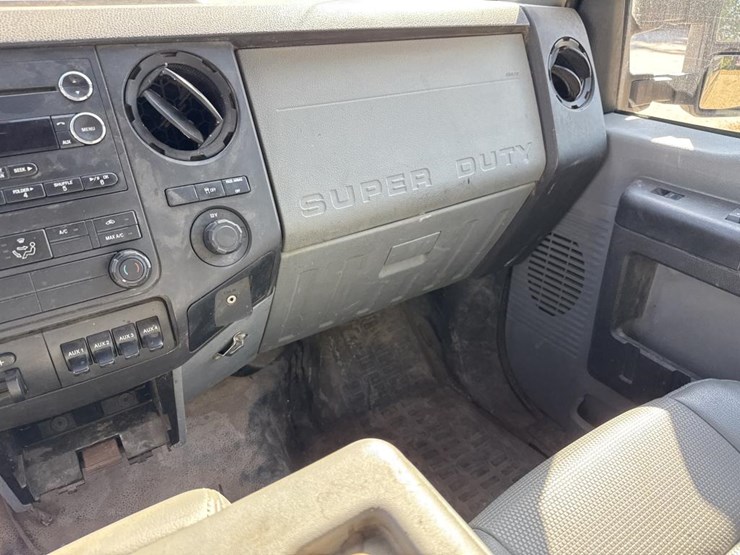 2014-ford-f250-image-29
