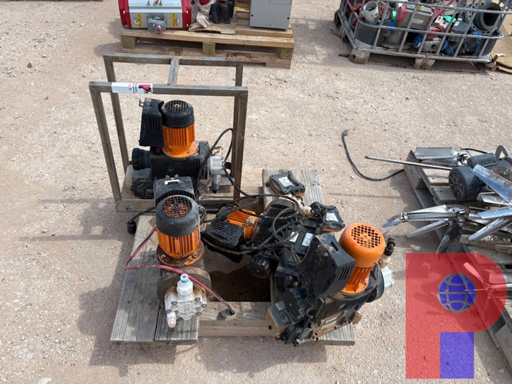 (4x$)-(4)-prominent-145psi-sigma-fluid-control-pumps-image-2