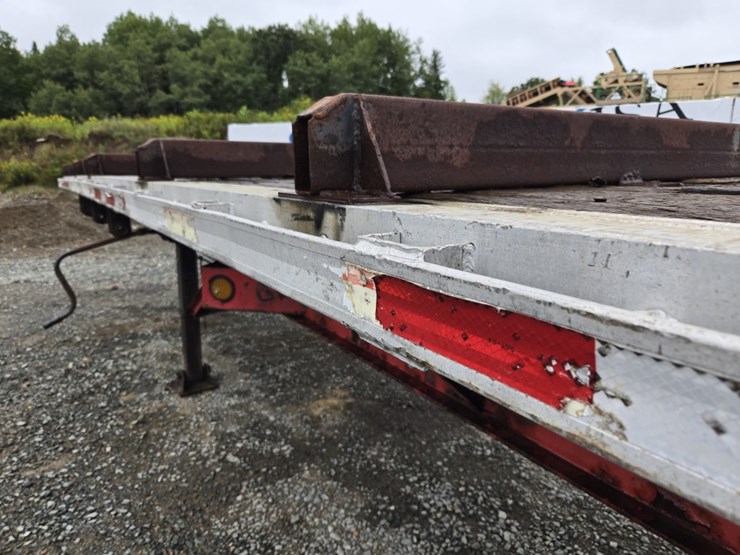 2001-fontaine-48'-flatbed-image-18