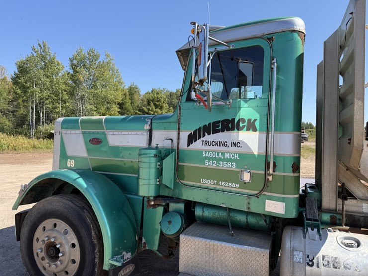 #1752-•-1979-peterbilt-day-cab-heavy-haul-image-10