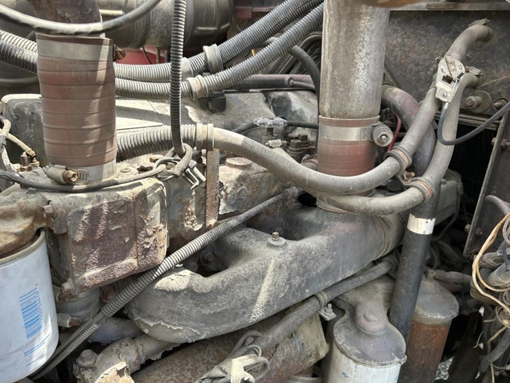 1994-mack-dm688s-image-43