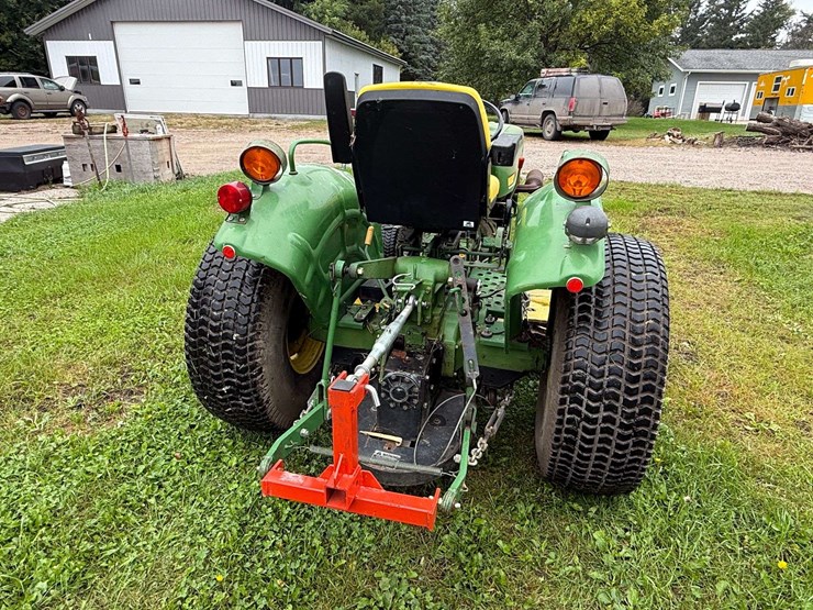 john-deere-850-image-7