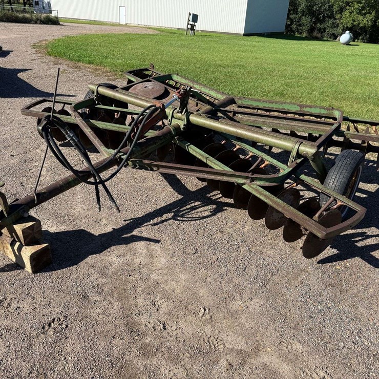 JOHN DEERE 12