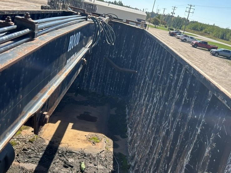 #1753-•-2005-western-star-tri-axle-storm-cleanup-truck-image-53