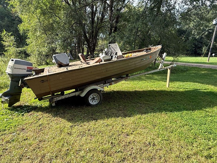 mirro-craft-boat,-motor-and-trailer,-65hp-evinrude-engine,-aluminum-boat,-has-been-stored-for-approx-image-4