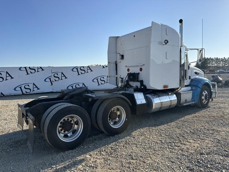 2007-peterbilt-386-image-5