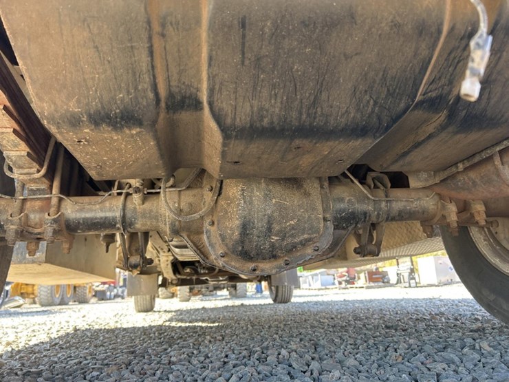 1997-ford-f350-xlt-image-24