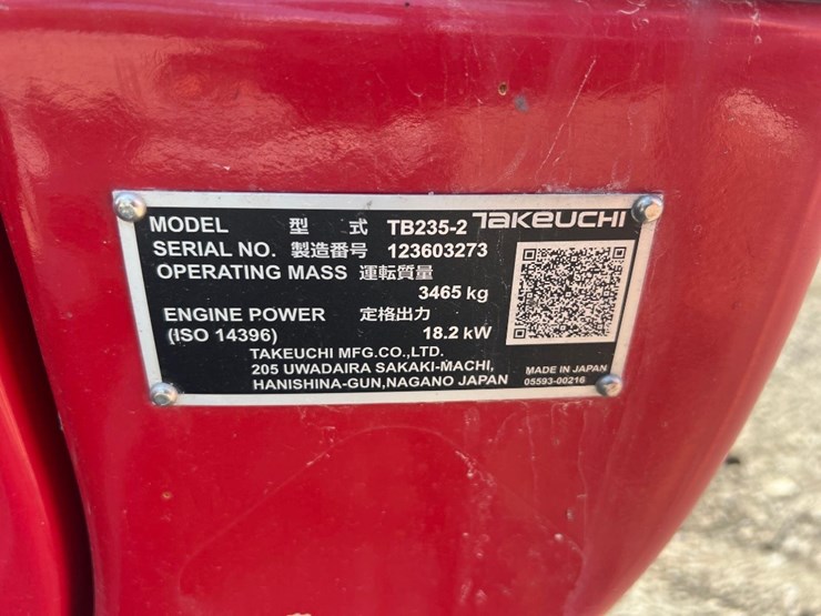2021-takeuchi-tb235-2-image-26