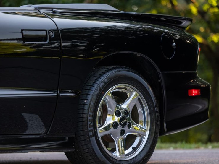 #2284-•-2002-pontiac-firebird-trans-am-convertible-image-56