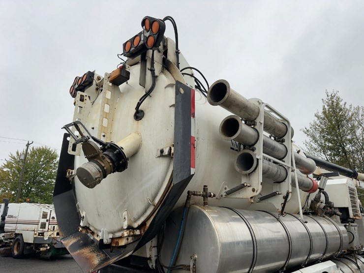 vactor-2115-image-19