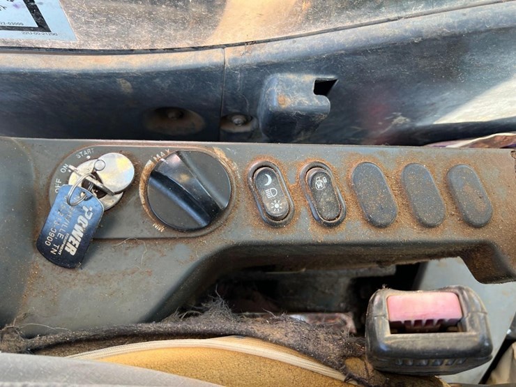 2008-komatsu-pc200-lc-8-image-39
