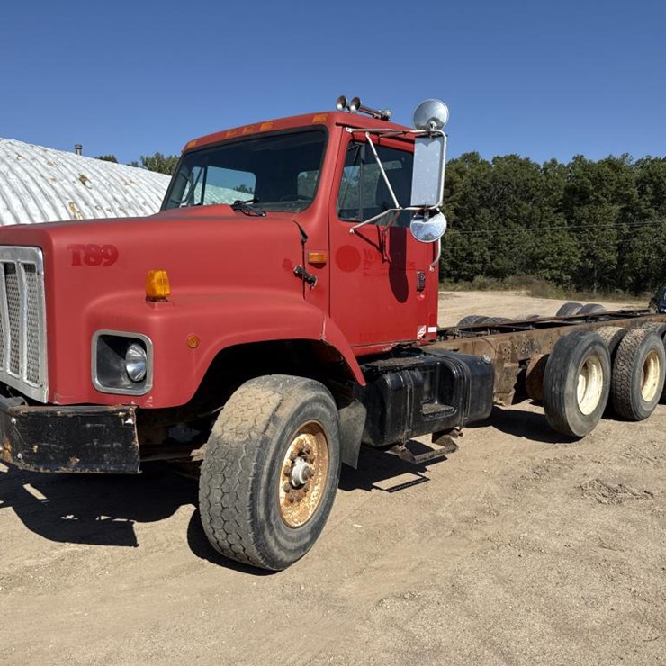 INTERNATIONAL 2674