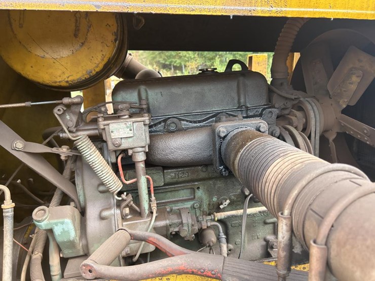 #1800-•-galion-2-stage-crane-truck-image-22