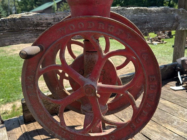 woodruff-&-edwards-coffee-grinder-image-1