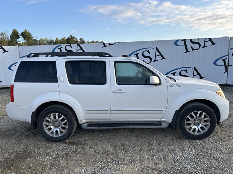2009-nissan-pathfinder-le-image-6