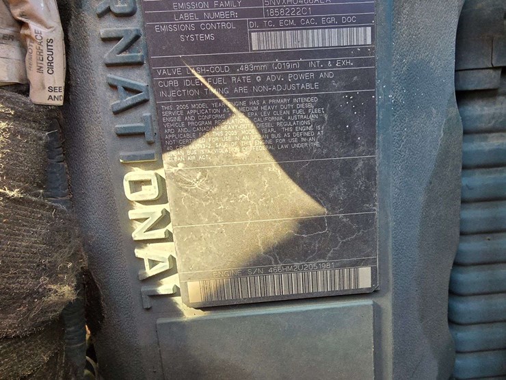2006-international-durastar-4400-image-76