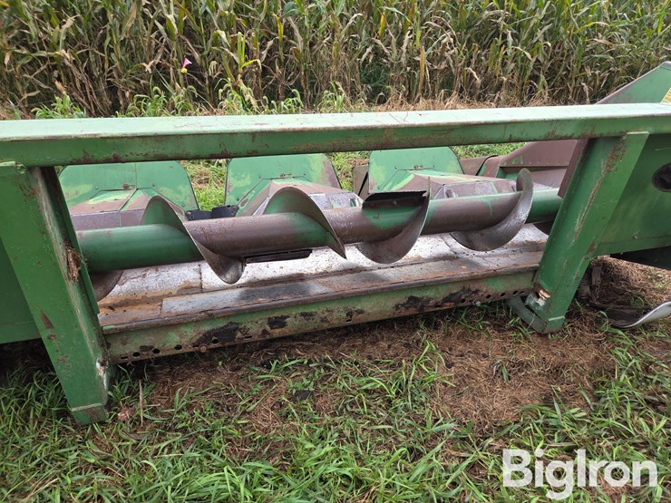 john-deere-444-image-9