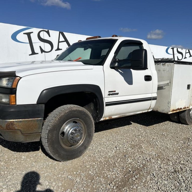 2005 CHEVROLET 3500