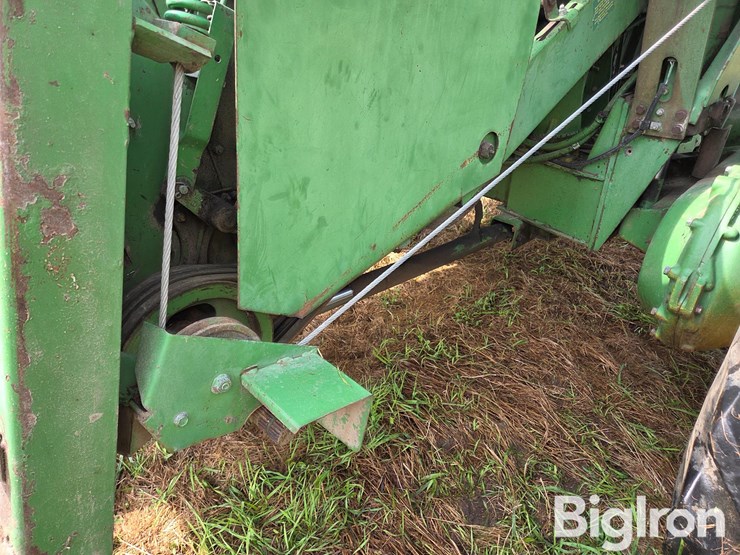 1975-john-deere-6600-image-16