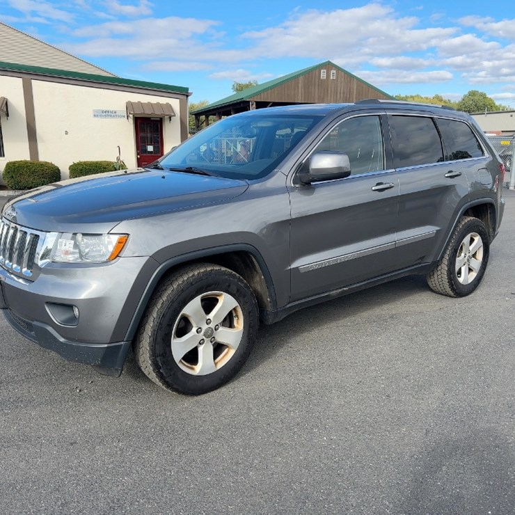 2013 JEEP GRAND CHEROKEE LAREDO