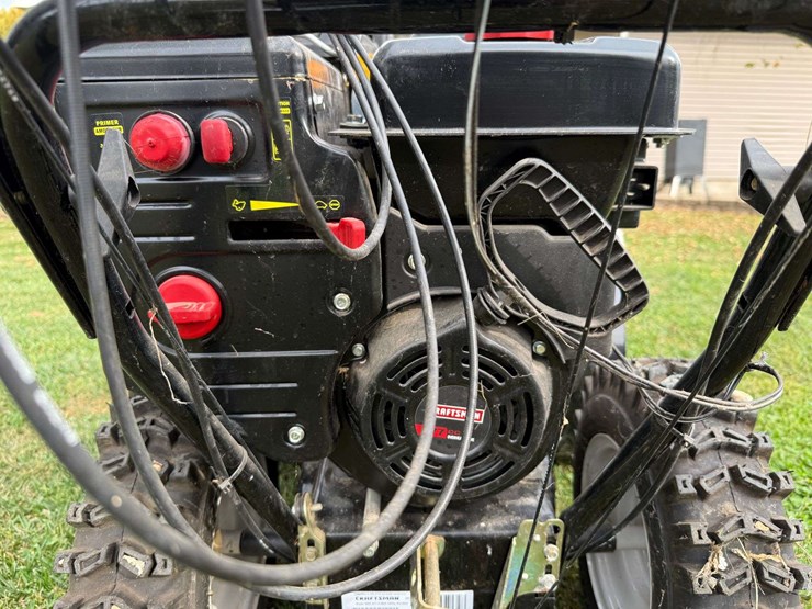craftsman-28”-snowblower,-electric-start,-running-condition-per-seller-image-10