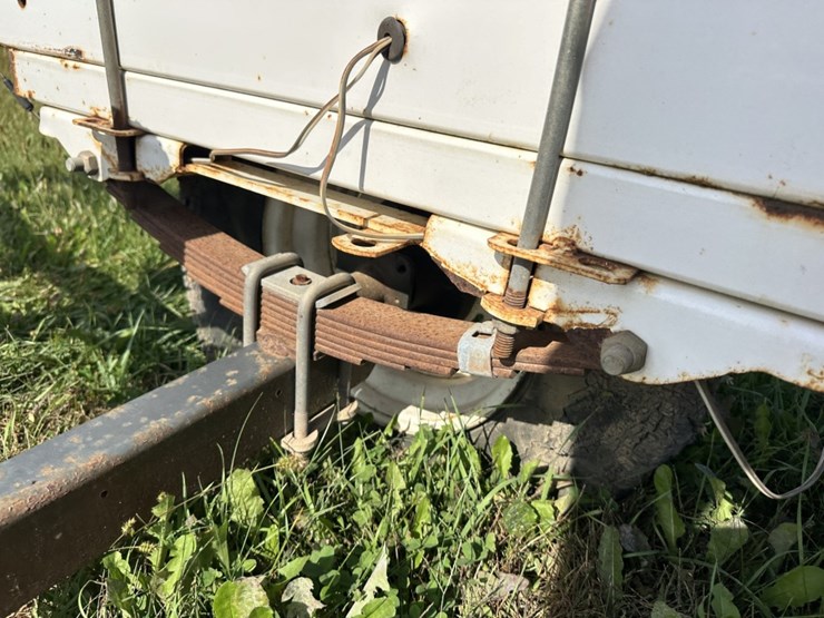 #1410-•-shorelander-boat-trailer-image-15