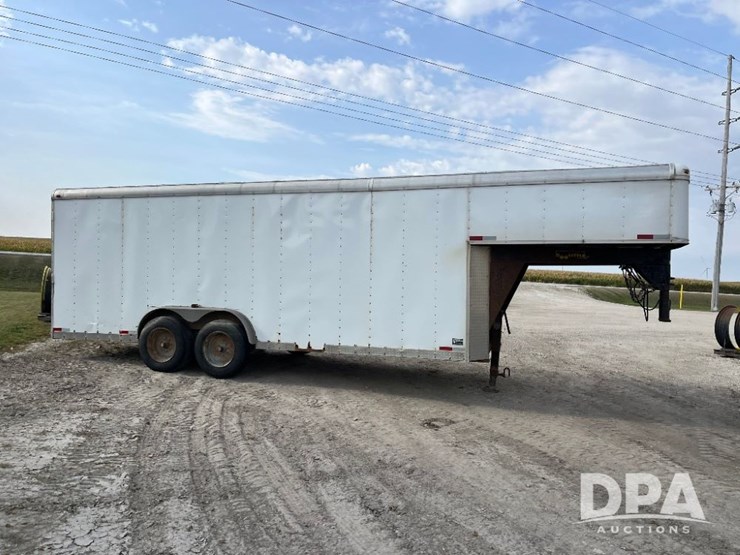 2006-doolittle-gooseneck-enclosed-trailer-(jn3074)-image-6