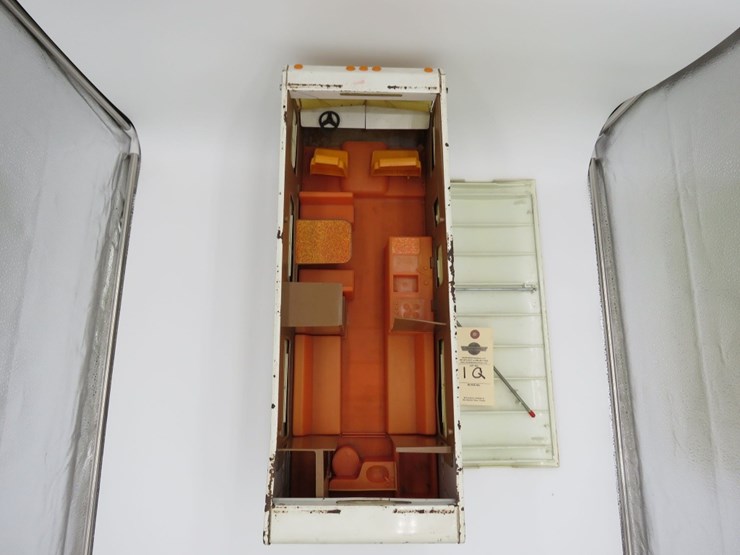 1970's-winnebago-indian-motorhome-toy-image-6