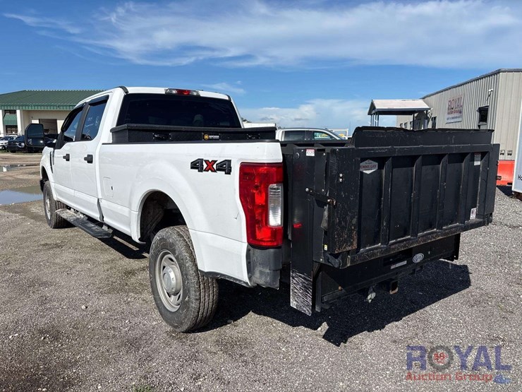 2017-ford-f350-image-4