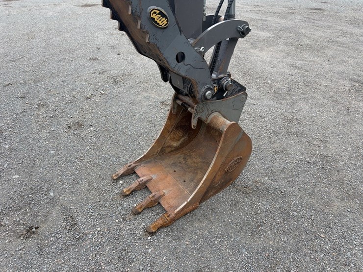 2021-volvo-ecr50f-mini-excavator-image-9
