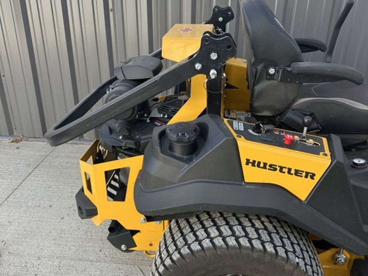 hustler-super-z-zero-turn-lawn-mower,-60"-cut,-kawasaki-fz1000-efi-38.5hp-engine,-60-hours-image-2