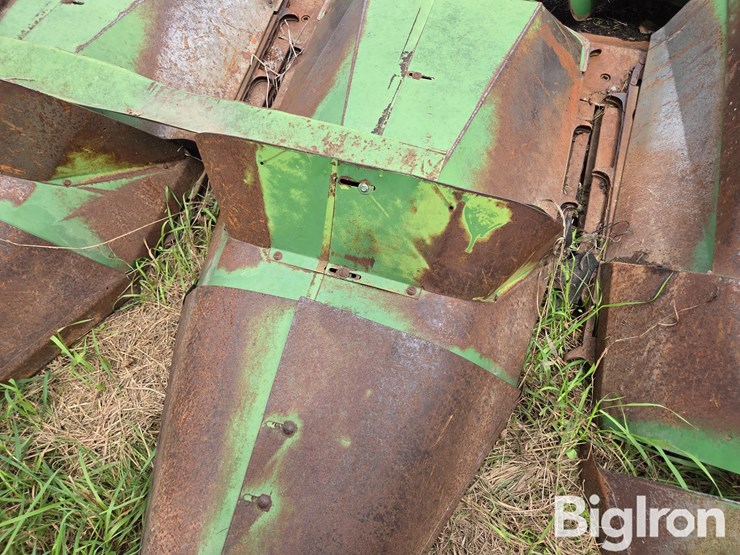 john-deere-444-image-15
